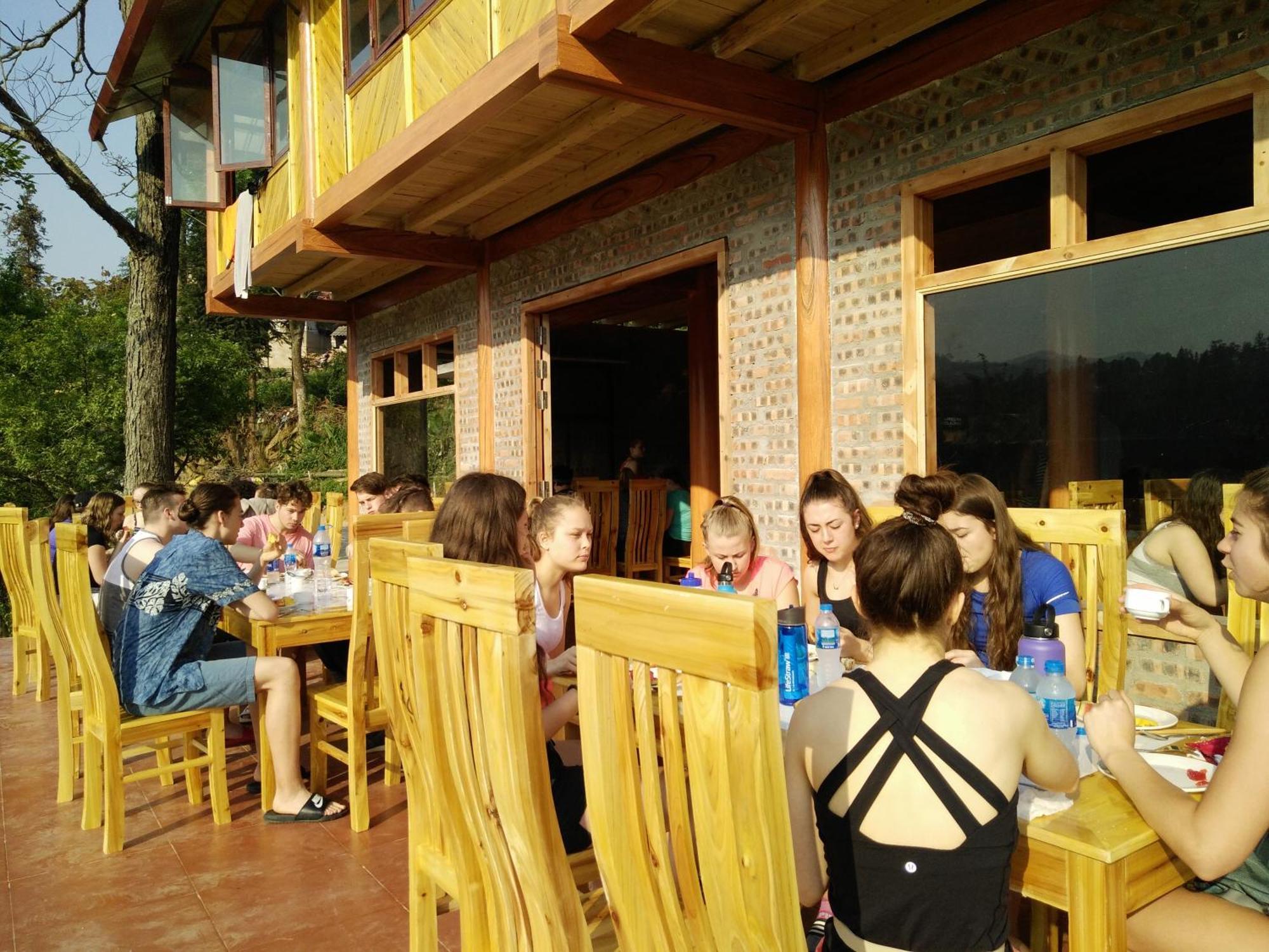 Bac Ha Threeland Homestay Exterior foto